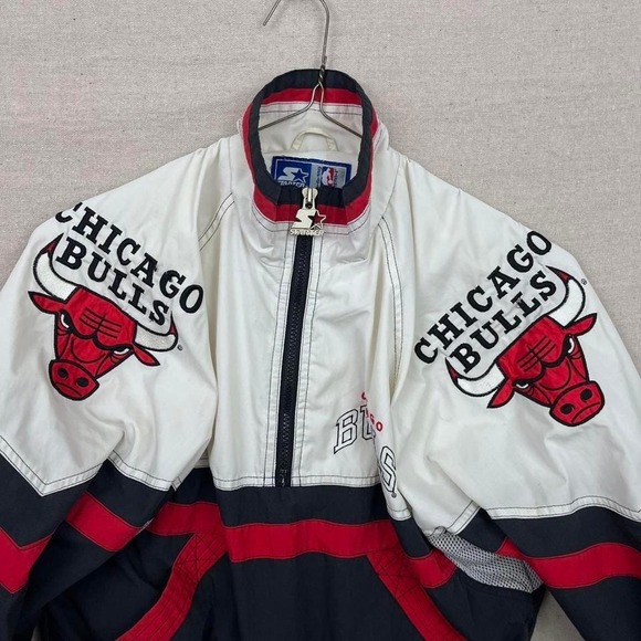 Vintage 90s Starter Chicago Bulls Pullover Half Zip Windbreaker Jacket - Picture 3 of 8